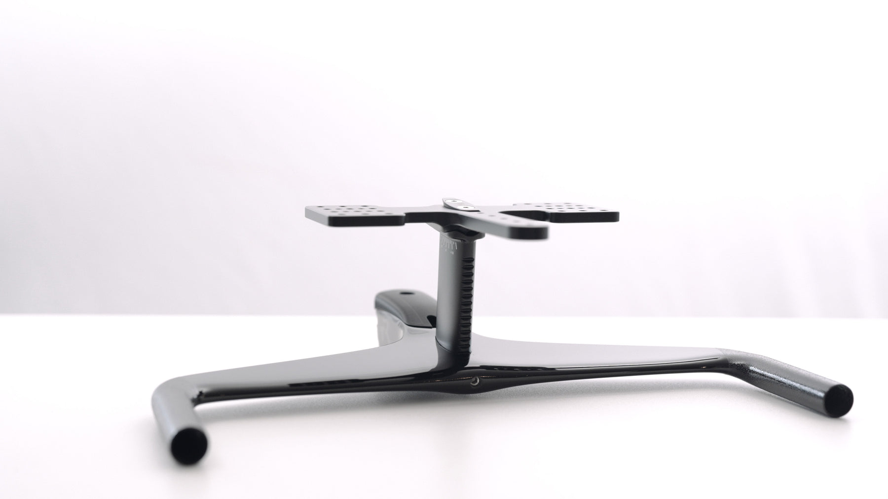 Alpha One/Alpha Prime Sawtooth Standard Monopost