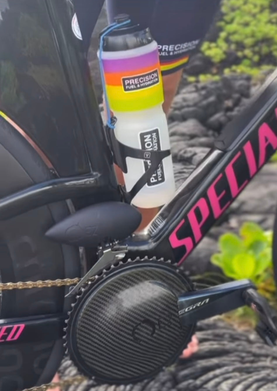 50kph 5.8 Watts, 40kph 4 Watts, 30kph 2 Watts.
0 Yaw Watt Saving 30kph = 1.4 / 40kph = 4.1 / 50kph = 5.8
25 grams
Used in Ironman Triathlon, PTO Pro Field / BTF / ETU / ITU and inspected
Front Derailleur Guard