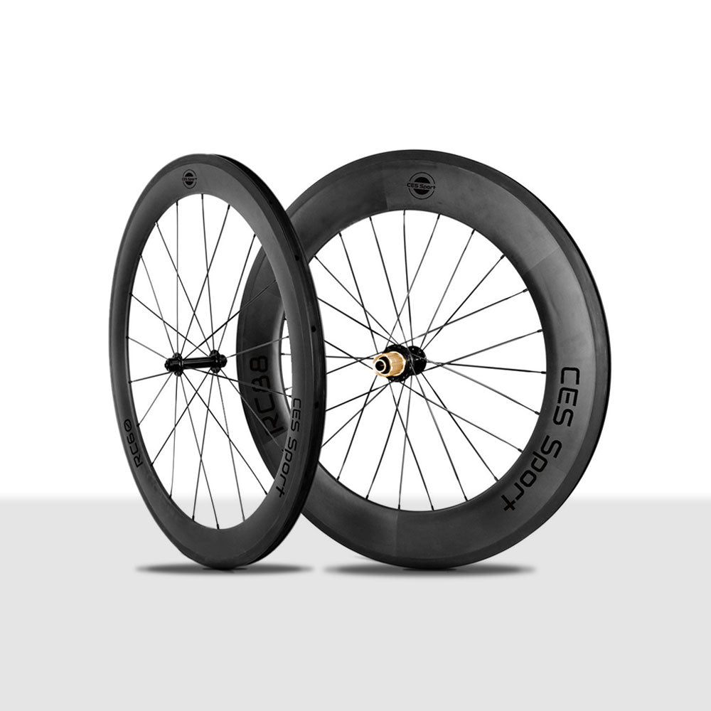 CES Wheels, super fast road cycling and triathlon wheels with smooth hubs and a great look. 700c spoked and ready wheels that make you go faster with great rolling resitance with the correct PSI setup. #roadcycling #triathlon #duathlon #winterriding