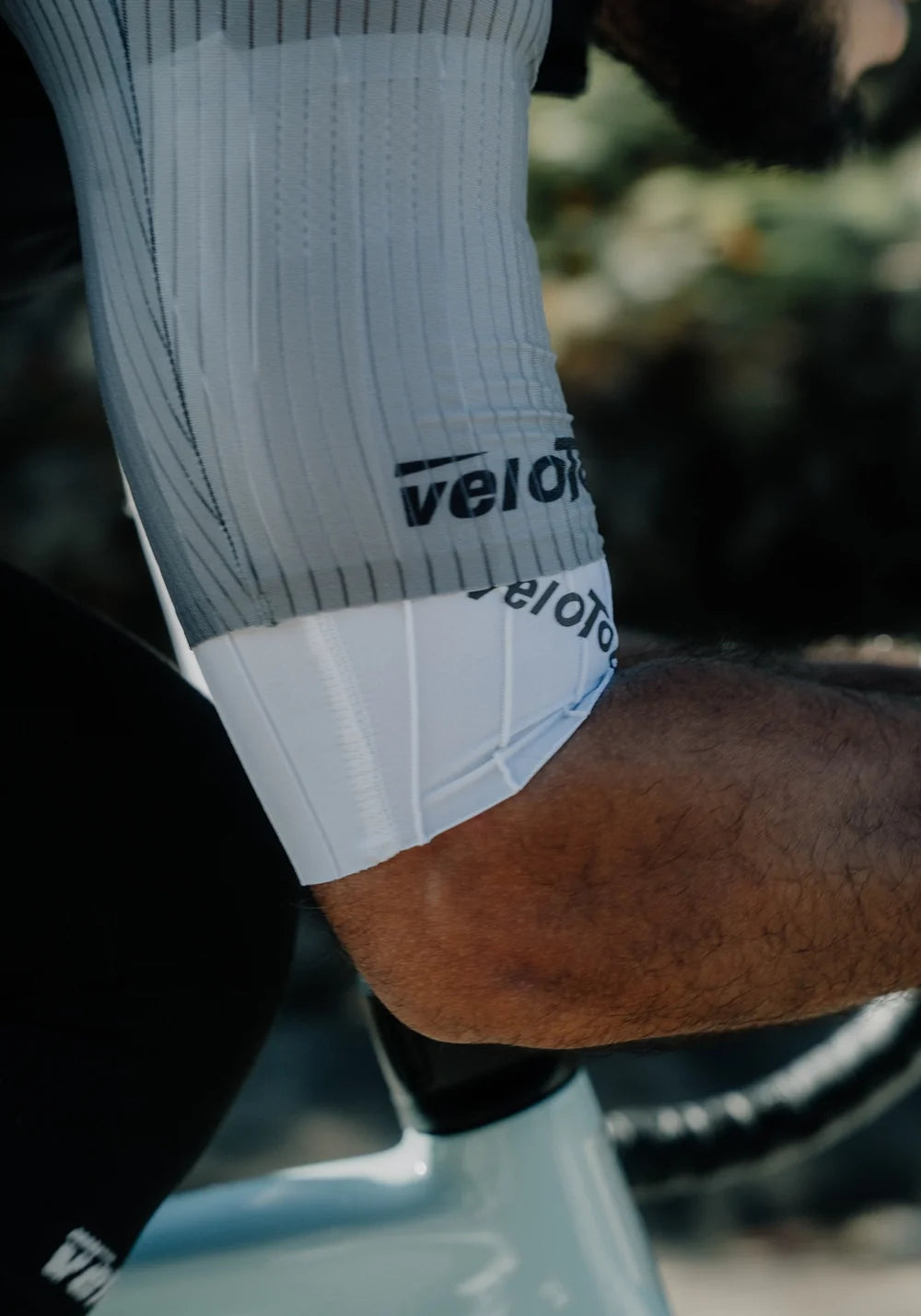 Aero Armbands