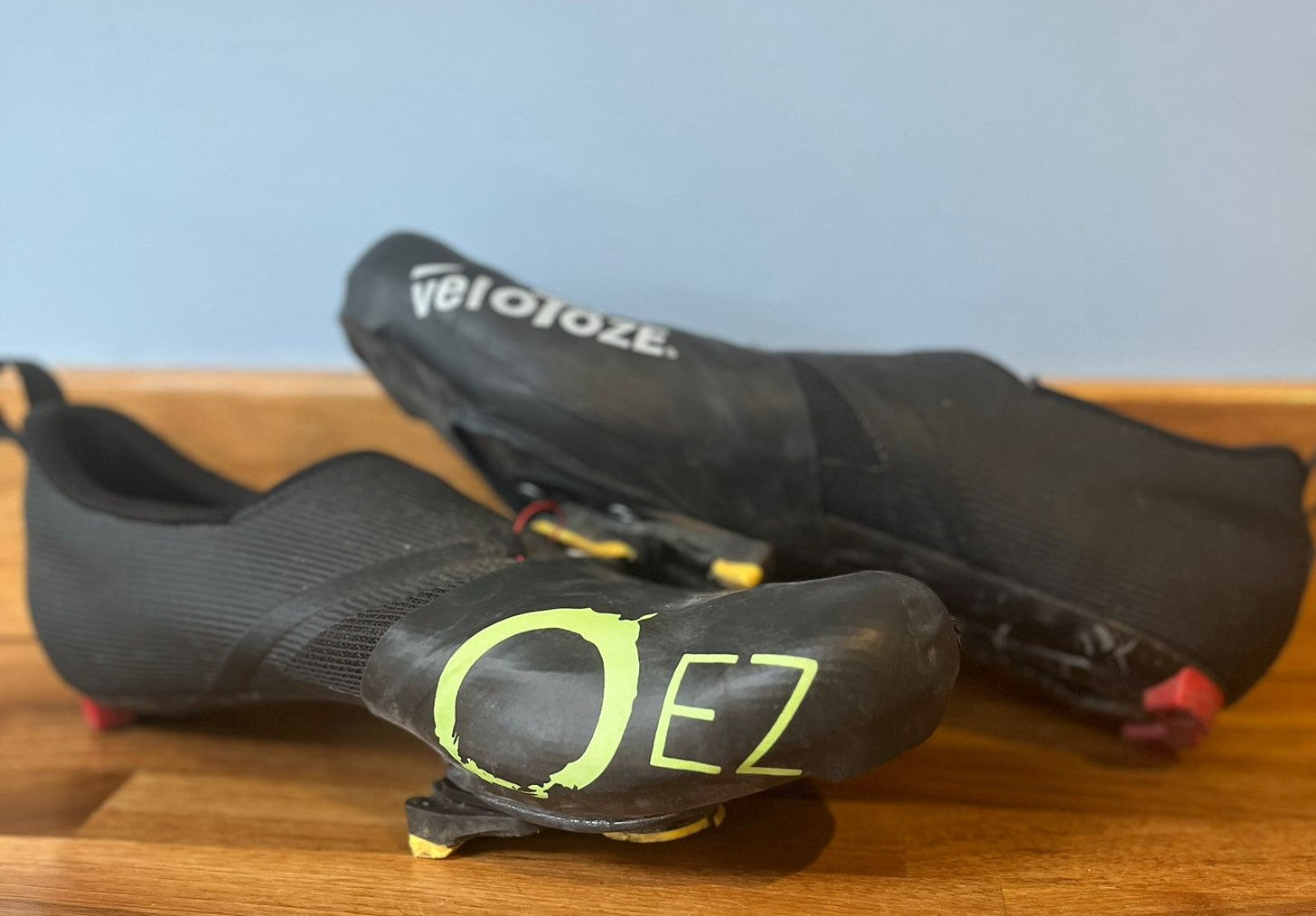 EZ Aero Toe Covers save 2-4 Watts ideal for triathlon customers, they also keep your toes warm. fully wind tunnel tested data on site.