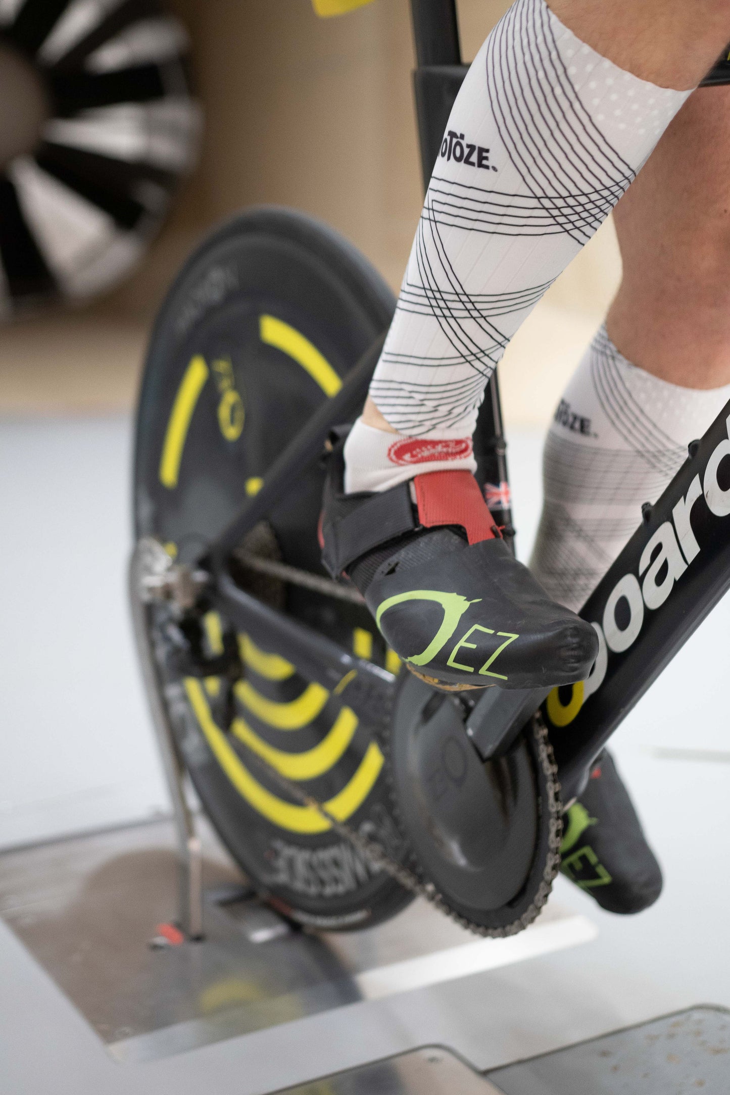 EZ Aero Toe Covers save 2-4 Watts ideal for triathlon customers, they also keep your toes warm. fully wind tunnel tested data on site.